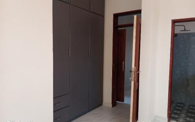 Gallery thumbnail Self contained 2 BHK